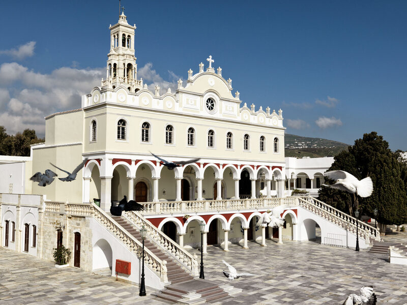 Read more about the article Diles and Rinies: Rediscovering Tinos